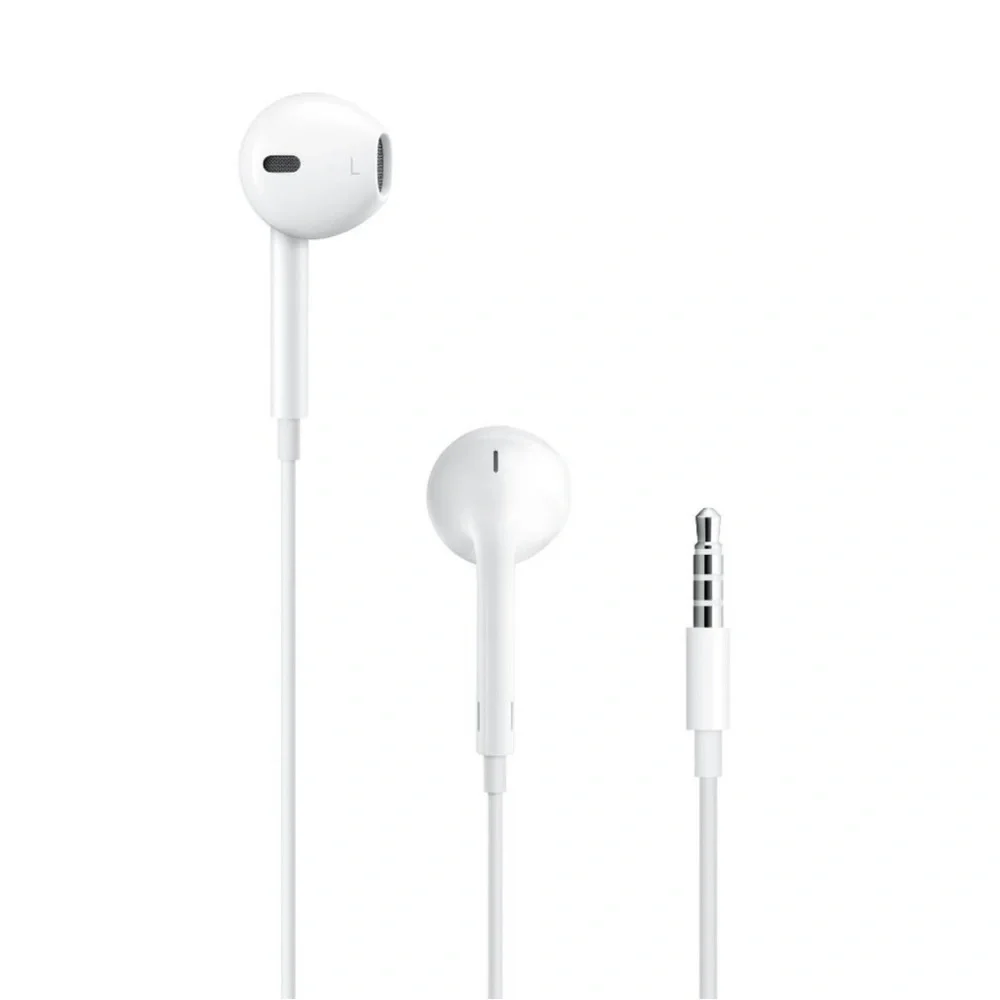 NIB Apple Wired EarPods with 3.5mm auxiliary plug in White.